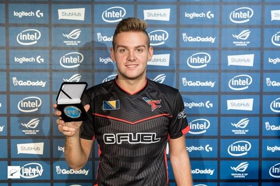 Complexity晋级季后赛，FaZe在PGL布加勒斯特2025面临最后机会