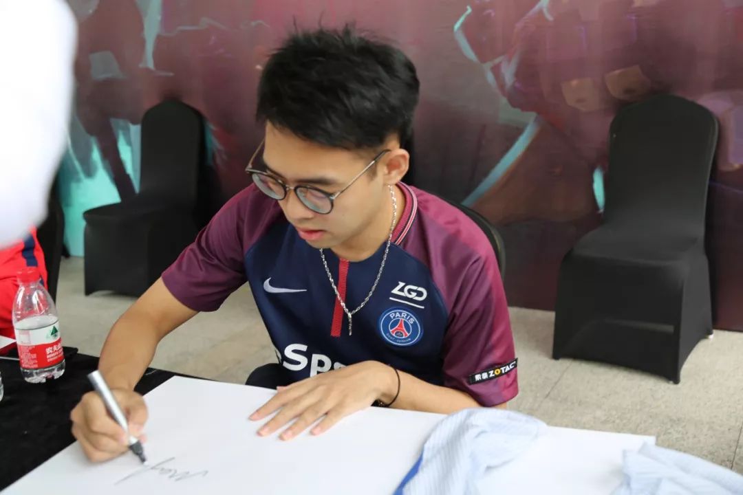 传闻：Boaster不会从VALORANT退役，并将与 Fnatic 续签合同；