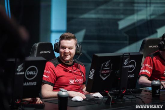 NaVi荣登HLTV 2021最佳战队 CEO亲自致谢